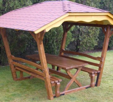 Nakupování: 8 modelů dřevěných altánů pro jakýkoli typ rozpočtu